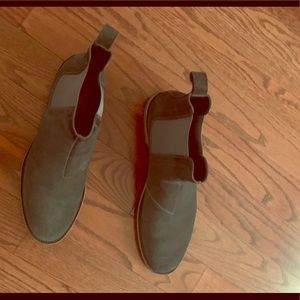Men’s Bottega suede boots